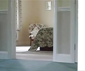 Людмила трахает себя вакуумным насосом русская парнуха