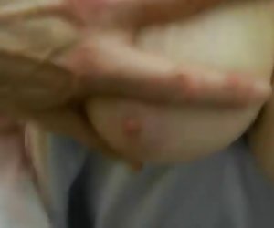 Милая смотреть мастурбацию детка Abella Danger трахается со зрелым сексуальным мужчиной