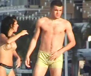 Зрелая шлюшка Ryan просмотр русского порно Conner трахнула сексуального мужчину своей киской